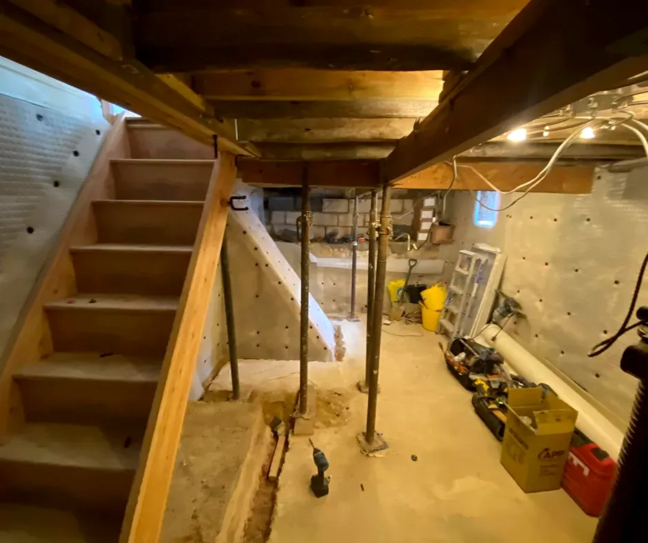Sealing Roof Surfaces for Waterproofing in New Hampshire